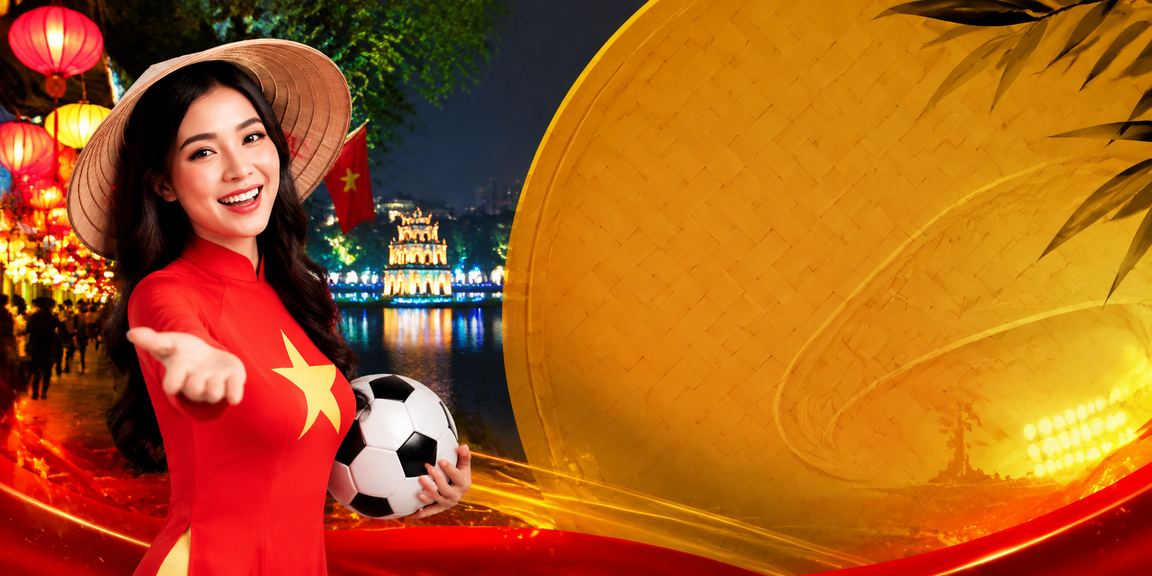 Người hâm mộ bóng đá tại Hà Nội theo dõi kèo cược với nón lá đặc trưng